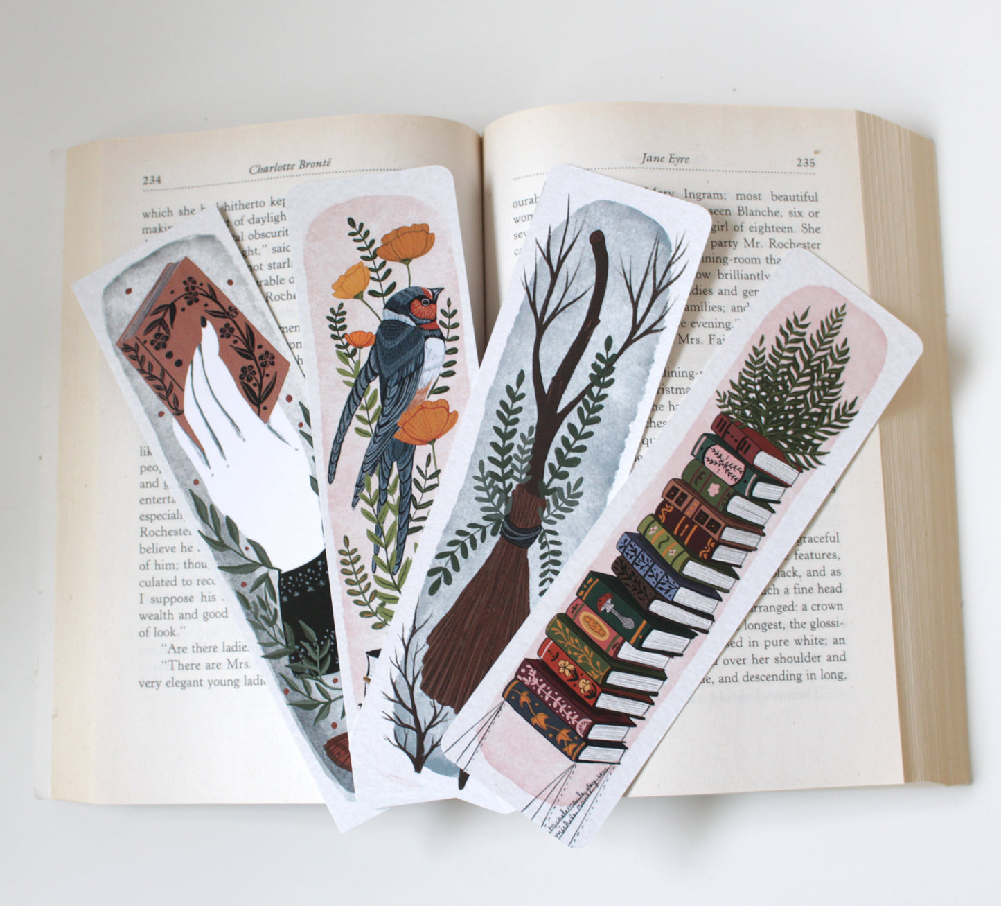 Charming Bookworm Essential: Set of Four Illustrated Bookmarks