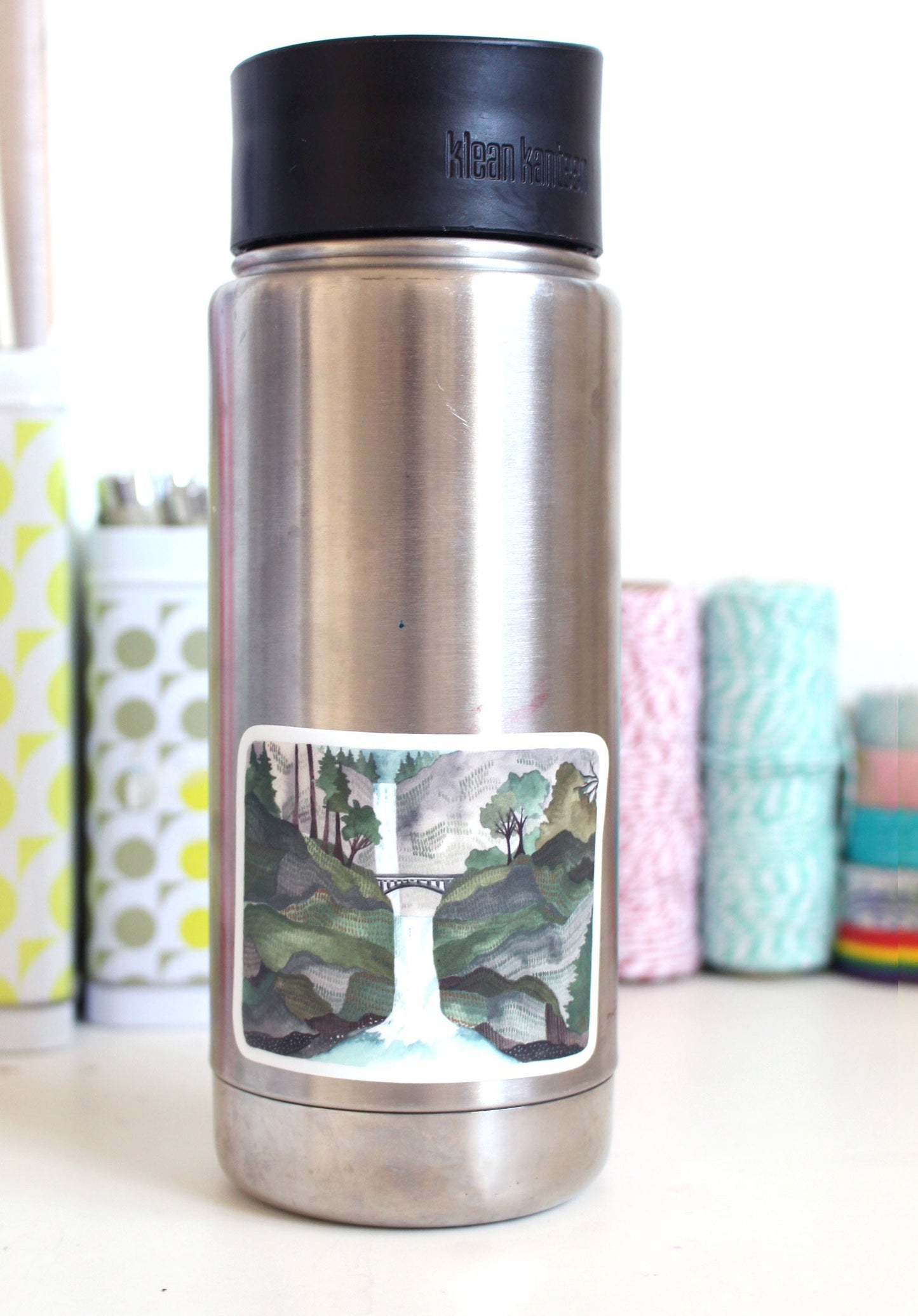 Single Sticker - Multnomah Falls