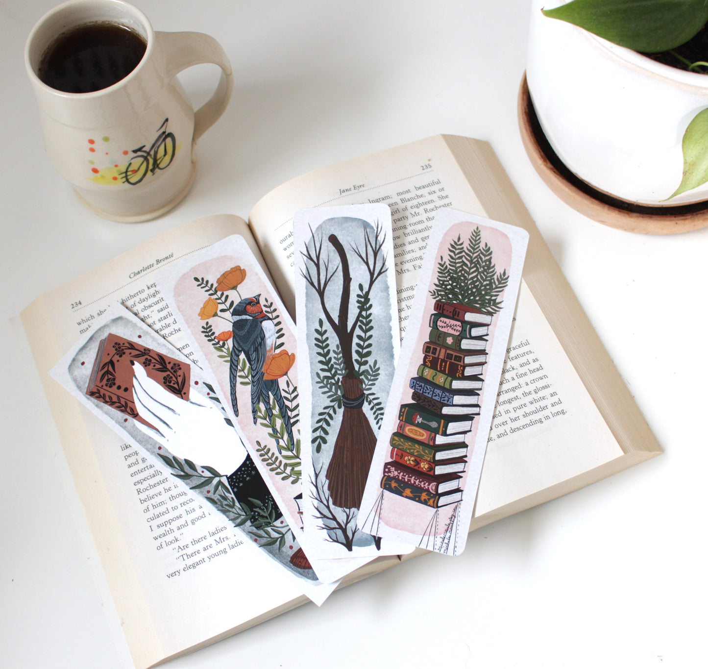 Charming Bookworm Essential: Set of Four Illustrated Bookmarks